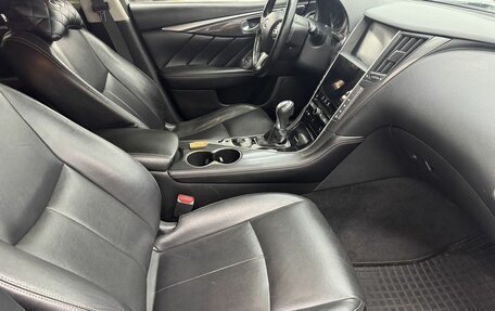 Infiniti Q50 I рестайлинг, 2015 год, 1 580 000 рублей, 16 фотография