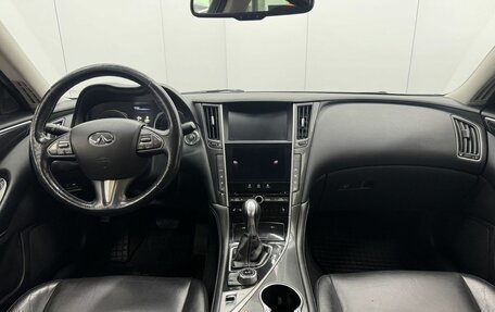 Infiniti Q50 I рестайлинг, 2015 год, 1 580 000 рублей, 12 фотография