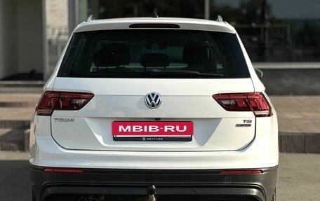 Volkswagen Tiguan II, 2017 год, 1 690 000 рублей, 6 фотография