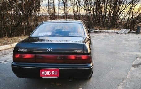 Toyota Crown, 1993 год, 550 000 рублей, 3 фотография