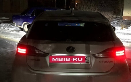 Lexus CT I рестайлинг, 2011 год, 1 450 000 рублей, 14 фотография