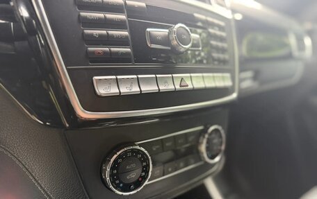 Mercedes-Benz M-Класс AMG, 2012 год, 2 200 000 рублей, 15 фотография