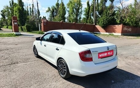 Skoda Rapid I, 2015 год, 570 000 рублей, 2 фотография
