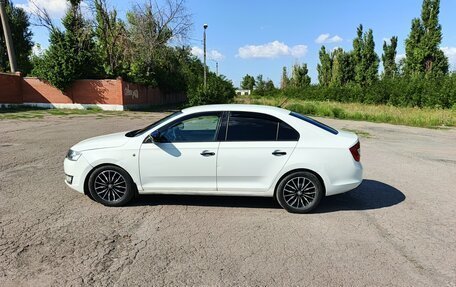 Skoda Rapid I, 2015 год, 570 000 рублей, 3 фотография