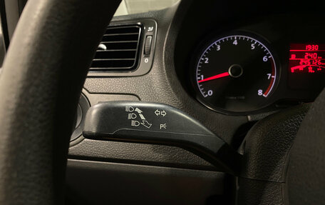 Volkswagen Polo VI (EU Market), 2011 год, 650 000 рублей, 15 фотография