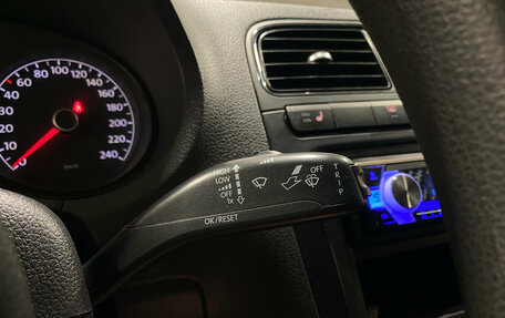 Volkswagen Polo VI (EU Market), 2011 год, 650 000 рублей, 16 фотография