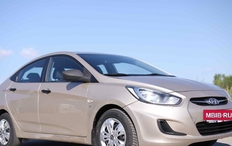 Hyundai Solaris II рестайлинг, 2014 год, 683 000 рублей, 3 фотография