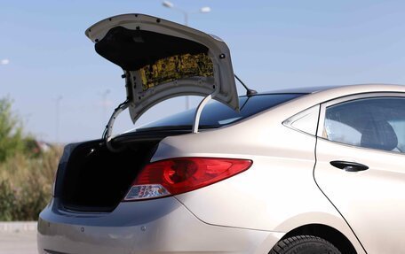 Hyundai Solaris II рестайлинг, 2014 год, 683 000 рублей, 19 фотография
