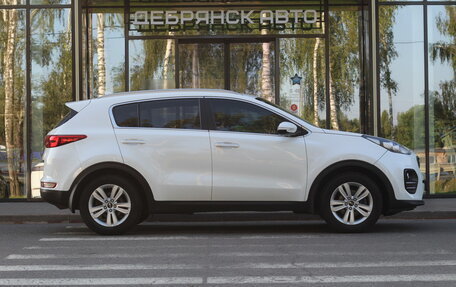 KIA Sportage IV рестайлинг, 2018 год, 1 890 000 рублей, 4 фотография