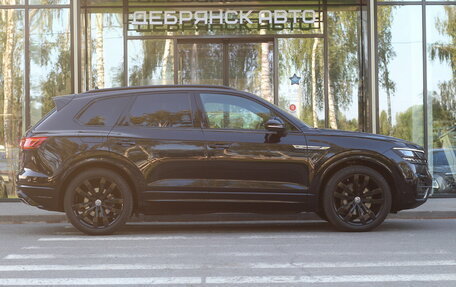 Volkswagen Touareg III, 2020 год, 6 700 000 рублей, 4 фотография