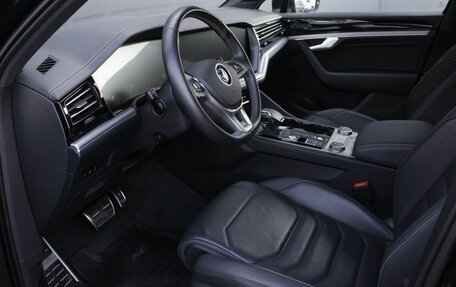 Volkswagen Touareg III, 2020 год, 6 700 000 рублей, 6 фотография