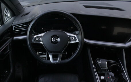 Volkswagen Touareg III, 2020 год, 6 700 000 рублей, 7 фотография