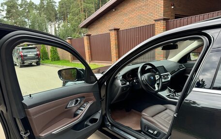BMW 3 серия, 2022 год, 3 600 000 рублей, 17 фотография