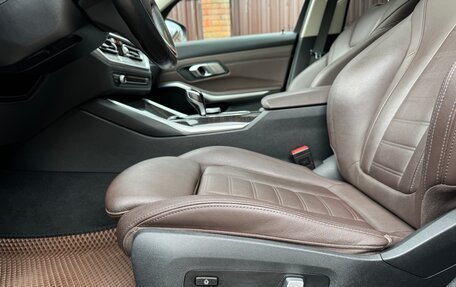 BMW 3 серия, 2022 год, 3 600 000 рублей, 21 фотография