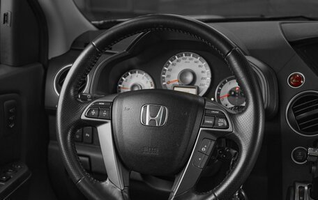 Honda Pilot III рестайлинг, 2012 год, 2 199 000 рублей, 12 фотография