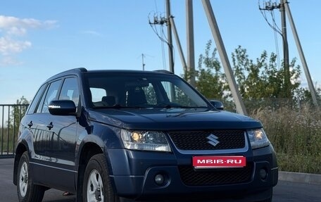 Suzuki Grand Vitara, 2011 год, 950 000 рублей, 1 фотография