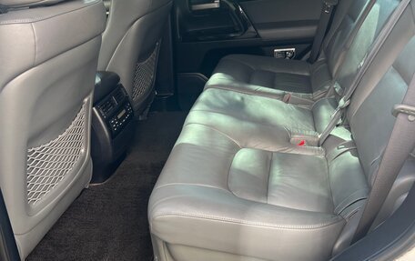 Toyota Land Cruiser 200, 2008 год, 4 000 000 рублей, 23 фотография
