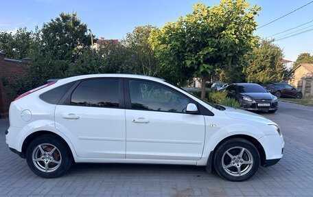 Ford Focus II рестайлинг, 2006 год, 560 000 рублей, 30 фотография