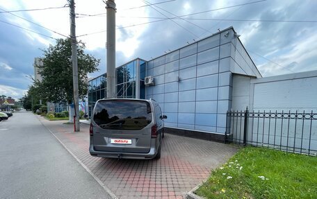 Mercedes-Benz V-Класс, 2022 год, 8 750 000 рублей, 2 фотография