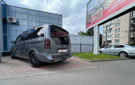 Mercedes-Benz V-Класс, 2022 год, 8 750 000 рублей, 3 фотография