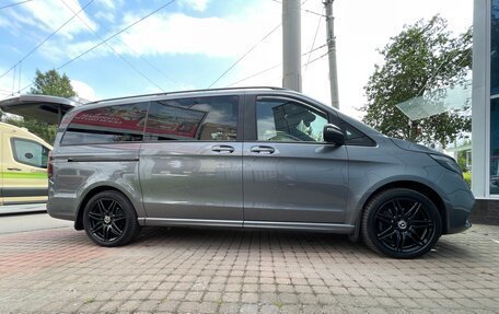 Mercedes-Benz V-Класс, 2022 год, 8 750 000 рублей, 13 фотография