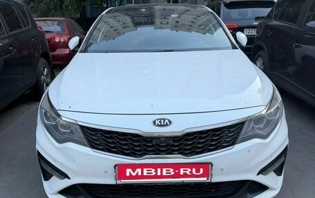 KIA Optima IV, 2018 год, 1 700 000 рублей, 11 фотография