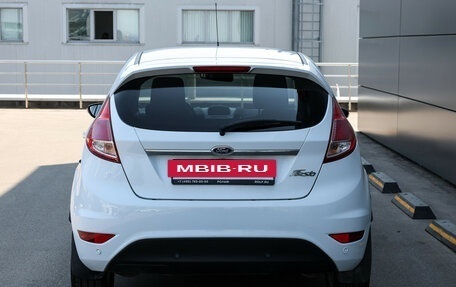Ford Fiesta, 2015 год, 749 000 рублей, 7 фотография