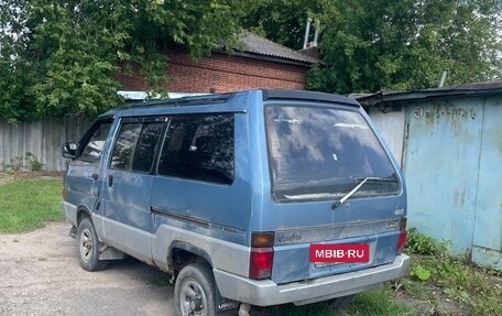 Nissan Largo III (W30), 1990 год, 280 000 рублей, 3 фотография