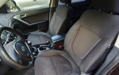 KIA Cerato III, 2010 год, 330 000 рублей, 21 фотография