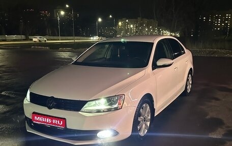 Volkswagen Jetta VI, 2012 год, 760 000 рублей, 1 фотография