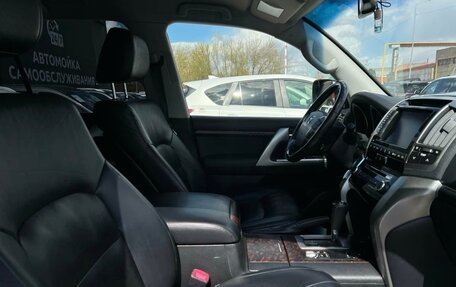 Toyota Land Cruiser 200, 2014 год, 3 900 000 рублей, 8 фотография