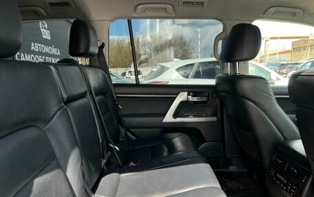 Toyota Land Cruiser 200, 2014 год, 3 900 000 рублей, 10 фотография
