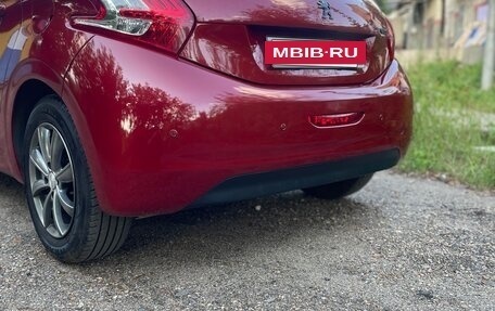 Peugeot 208 II, 2013 год, 930 000 рублей, 5 фотография