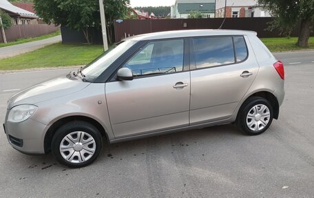 Skoda Fabia II, 2009 год, 290 000 рублей, 4 фотография