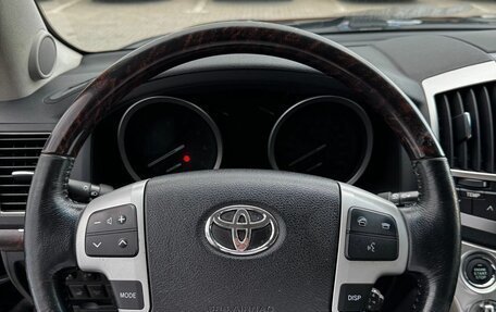 Toyota Land Cruiser 200, 2013 год, 3 194 000 рублей, 10 фотография