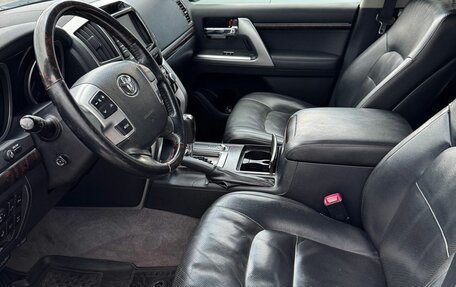 Toyota Land Cruiser 200, 2013 год, 3 194 000 рублей, 9 фотография