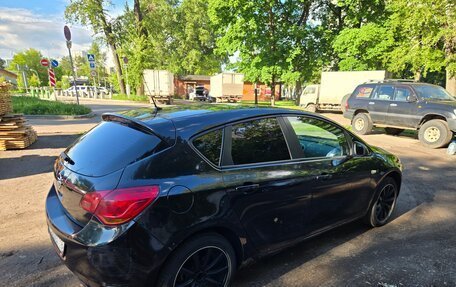 Opel Astra J, 2011 год, 520 000 рублей, 9 фотография