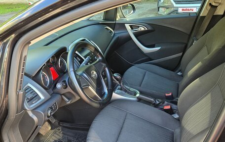 Opel Astra J, 2011 год, 520 000 рублей, 13 фотография