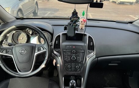 Opel Astra J, 2011 год, 650 000 рублей, 15 фотография
