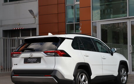 Toyota RAV4, 2019 год, 2 500 000 рублей, 5 фотография