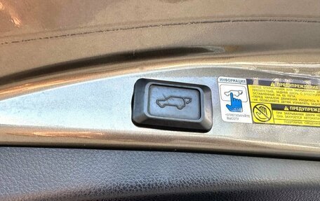 Toyota RAV4, 2013 год, 2 000 000 рублей, 16 фотография