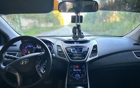 Hyundai Elantra V, 2014 год, 1 300 000 рублей, 11 фотография