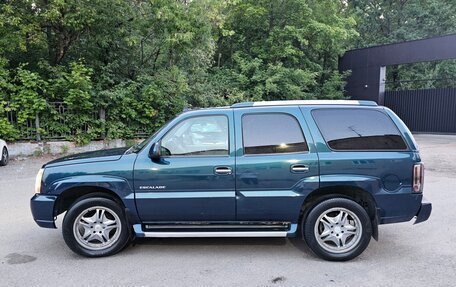 Cadillac Escalade II, 2005 год, 1 150 000 рублей, 7 фотография