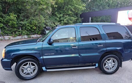 Cadillac Escalade II, 2005 год, 1 150 000 рублей, 9 фотография