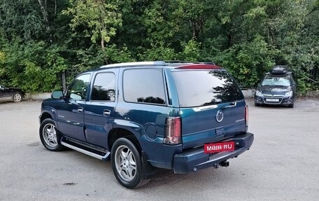 Cadillac Escalade II, 2005 год, 1 150 000 рублей, 8 фотография