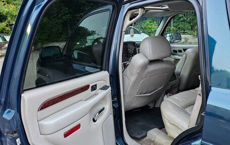 Cadillac Escalade II, 2005 год, 1 150 000 рублей, 13 фотография