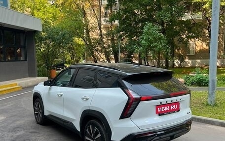 Geely Atlas, 2023 год, 2 500 000 рублей, 3 фотография