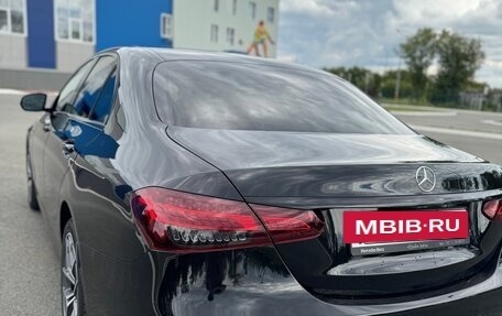 Mercedes-Benz E-Класс, 2021 год, 5 100 000 рублей, 5 фотография
