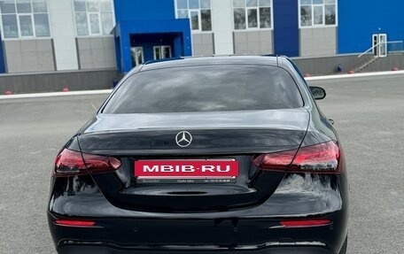 Mercedes-Benz E-Класс, 2021 год, 5 100 000 рублей, 6 фотография