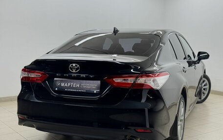 Toyota Camry, 2021 год, 2 995 000 рублей, 6 фотография